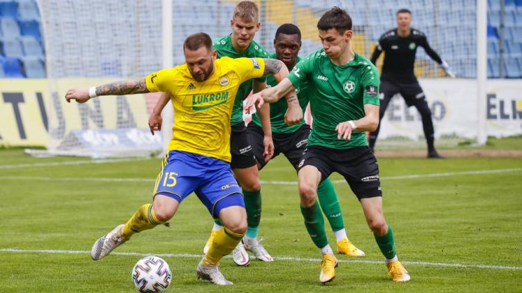 Fotbalisté Zlína nestačili na poslední Příbram, 0:1 prohrálo i Slovácko se Spartou 