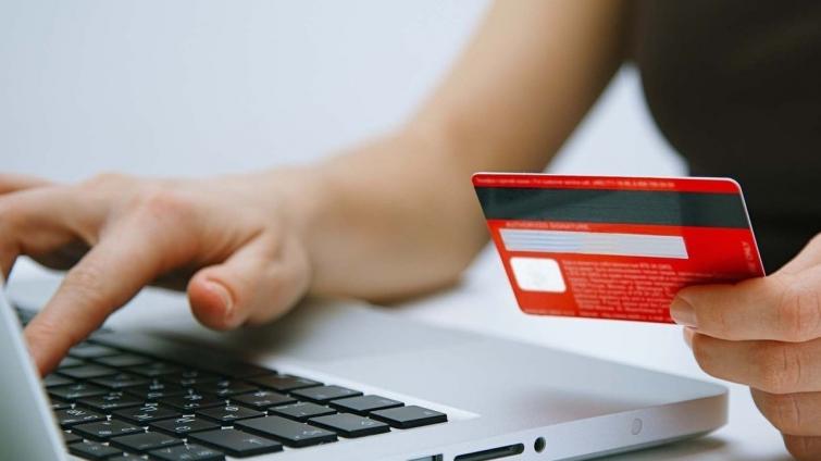 Podvodníci lákají na levné zboží na internetu