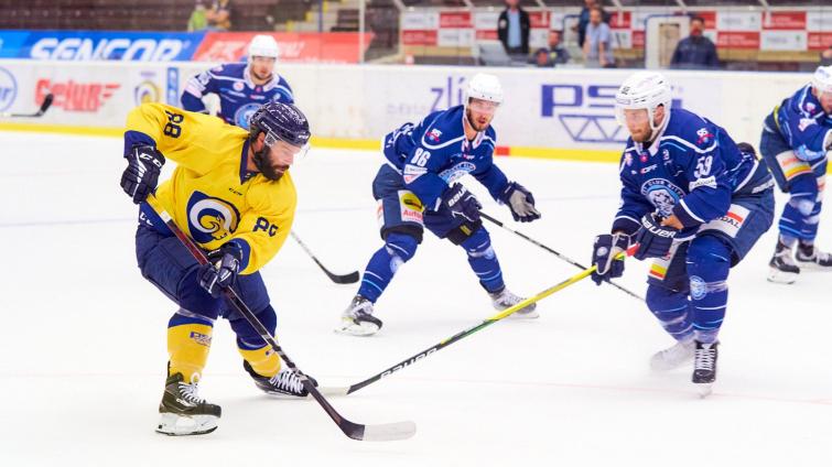 Berani v přípravě podlehli Nitře, Vsetín nestačil na Prostějov 