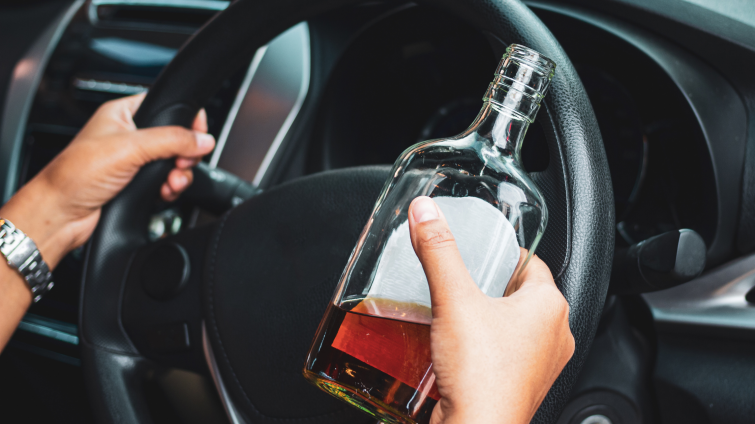 Řidič s 2,4 promile: „Něco málo jsem před jízdou vypil...“