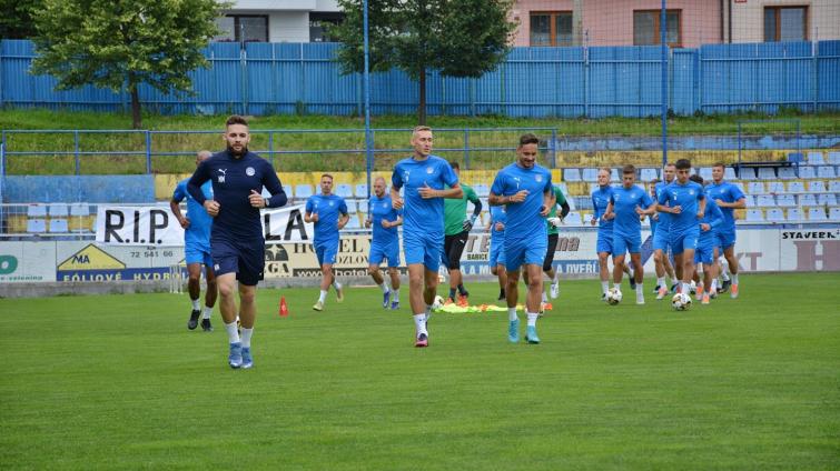 Fotbalisté Slovácka zahájili přípravu bez posil, záložník Sadílek míří do Sparty