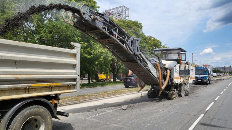 Na opravy silnic II. a III. třídy přidá Zlínský kraj dalších 75 milionů  