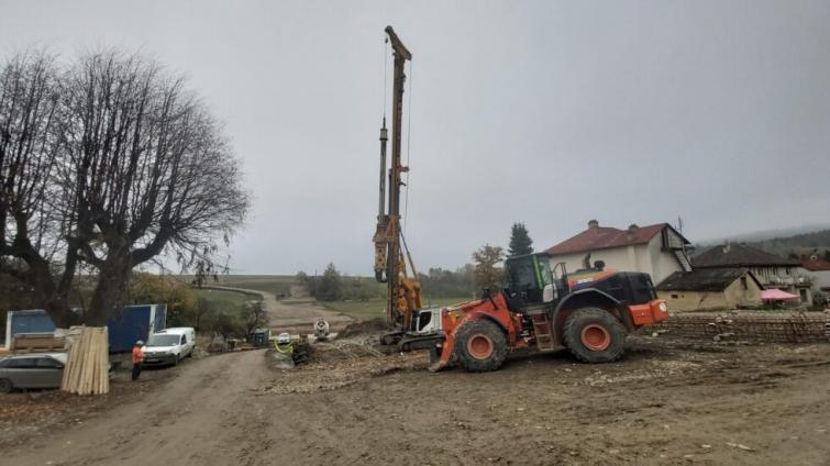 Práce na stavbě dálnice D49 částečně uzavřou křižovatku u Zahnašovic