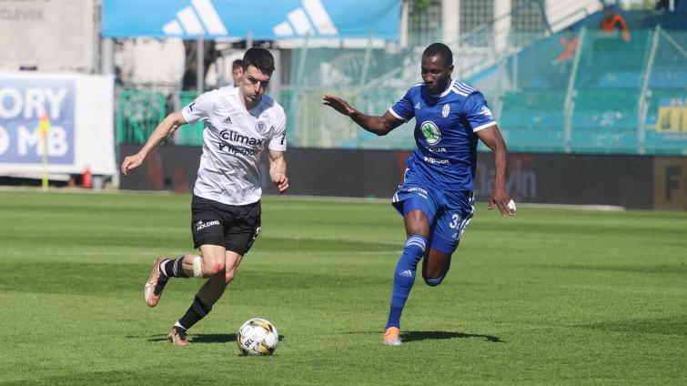 Zlín remizoval v Mladé Boleslavi, Slovácko doma zdolalo Brno 