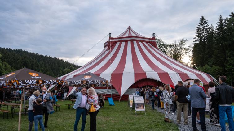 Týden kultury přiveze na Valašsko Heřmánka, Prachaře i Chantal Poullain