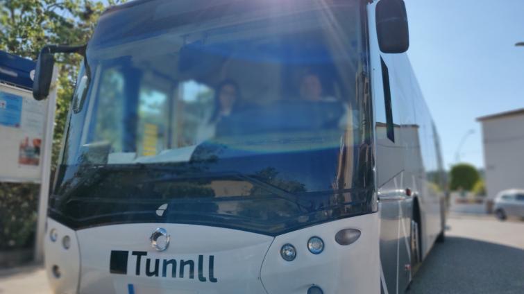 Autobus na objednání přes aplikaci? Rožnov jako první v republice vyzkouší sdílenou hromadnou dopravu