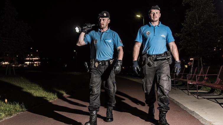 Strážníci městské policie pomáhali občanům v ohrožení života