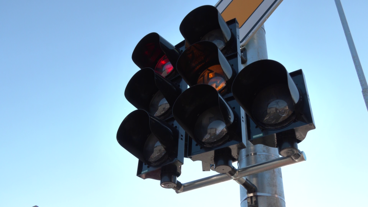 Pozor, semafory na křižovatce v Kvítkovicích budou o víkendu mimo provoz