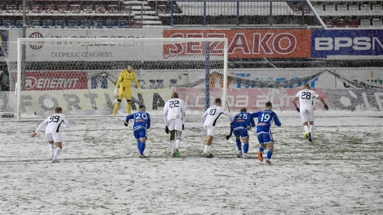 Slovácko remizovalo v Olomouci. Trenéři nechápali, proč se vůbec hrálo