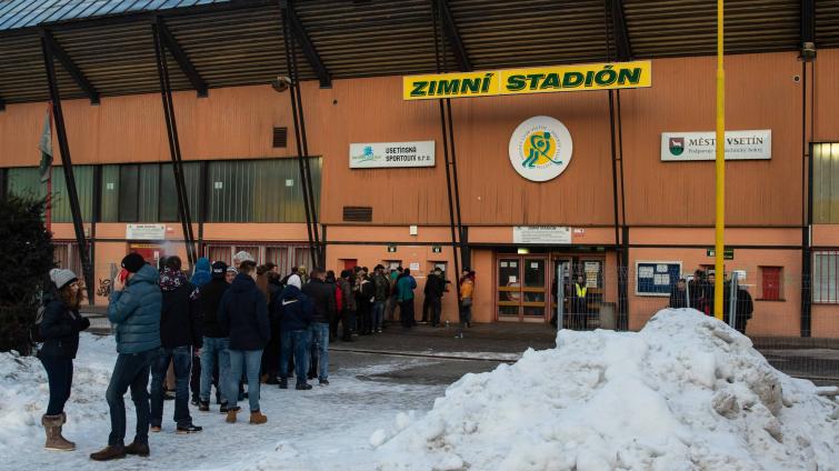 Vsetínští hokejisté budou hrát se Sokolovem „na dřeň“