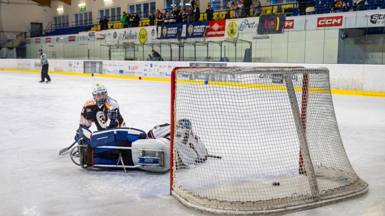 Sledge hokejisté suverénně ovládli skupinu play-out, Hábl slíbil sušičku na dresy