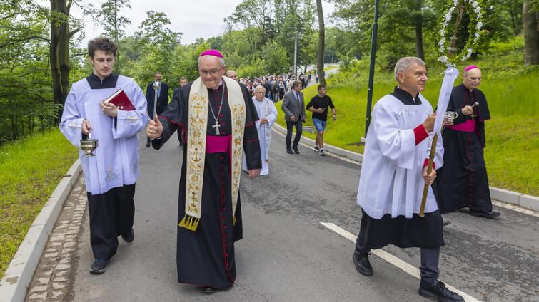 Díky nové cestě se snadněji dostanete k bazilice na Svatém Hostýně