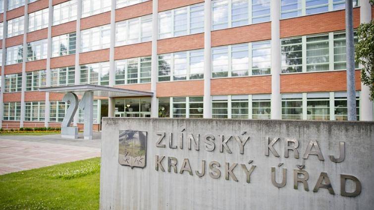 Tripartita řešila financování nepedagogických pracovníků a aktuální nezaměstnanost