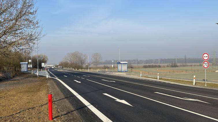 Rekonstrukce úseku mezi Hradištěm a Bílovicemi bude pokračovat