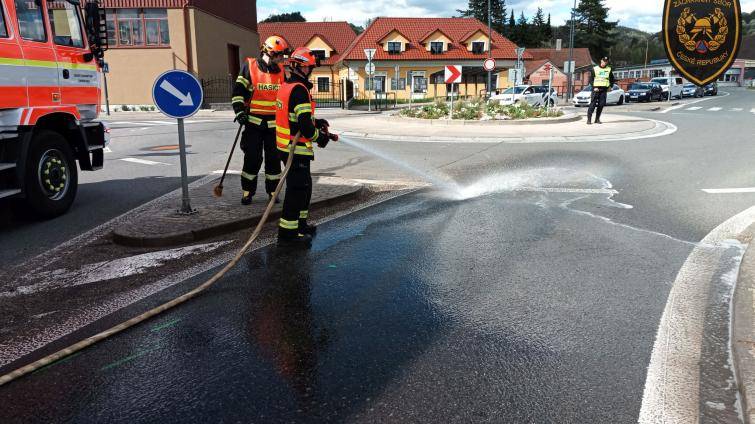 Po srážce s osobním vozidlem zemřel na Zlínsku pětatřicetiletý cyklista