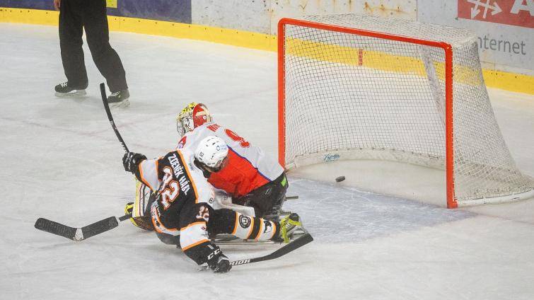 Sledge hokejisté Zlína na úvod sezony porazili vicemistra z Pardubic