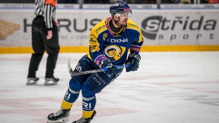 Beranům vypomůže liberecký obránce Aubrecht, extraligu si může zahrát Hanousek 