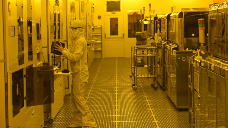 Evropská komise schválila rozšíření výroby v onsemi v Rožnově pod Radhoštěm