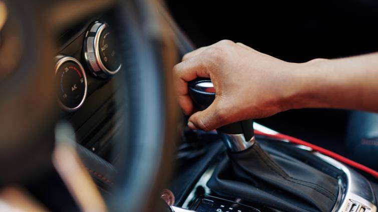 Řidička dodávky nadýchala ve Střelné přes jedno promile, neměla ani řidičák