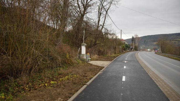 Cyklostezka propojující Polichno s Újezdcem je hotová