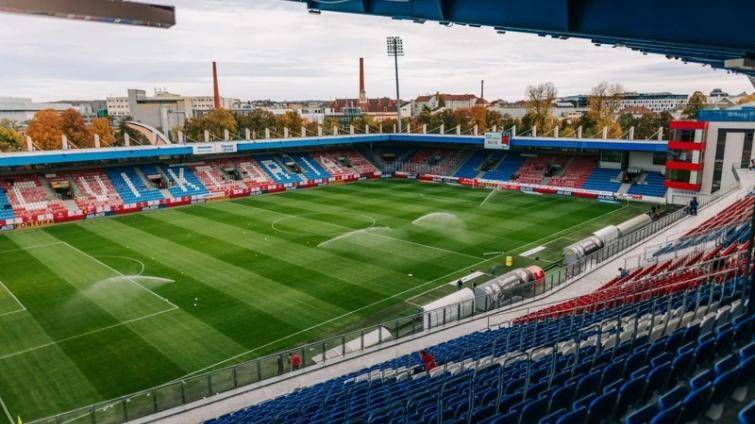 Fotbalové Slovácko stále řeší posílení kádru. Proti Baníku nenastoupí kapitán Trávník