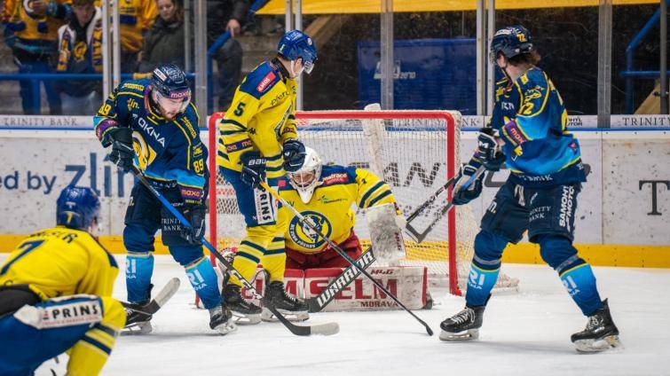Zlín ztratil vedení 3:0, Přerov udolal až v prodloužení. Vsetín získal venku bod 