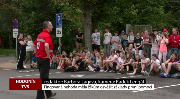 Fingovaná nehoda měla žákům osvěžit zásady první pomoci