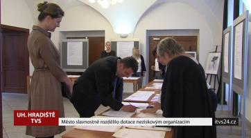 Město rozdalo dotace neziskovým organizacím