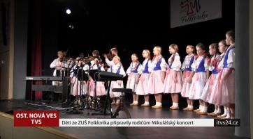 Děti ze ZUŠ Folklorika připravily rodičům Mikulášský koncert