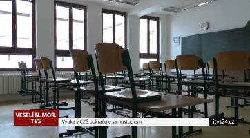 Výuka v CZŠ pokračuje samostudiem