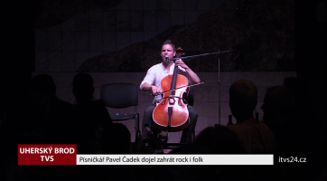 Písničkář Pavel Čadek dojel zahrát rock i folk