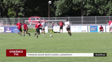 Fotbalisté dostali dárek k jubileu s předstihem