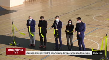 Zástupci kraje slavnostně otevřeli  zmodernizovanou sportovní halu