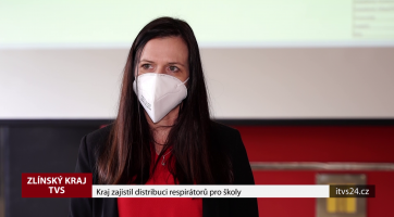 Kraj zajistil distribuci respirátorů pro školy