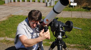Ve hvězdárně pozorují Slunce novým dalekohledem
