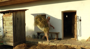 Rochus pod hvězdami zářil nad městem