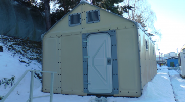 SPUR zahájil výrobu nouzového přístřešku pro lidi v nouzi