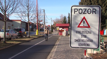 Velehradská cyklostezka je kvůli stavbě dálnice uzavřená