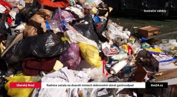 Radnice začala na dvaceti místech dobrovolně sbírat gastroodpad