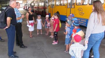 Ukrajinské děti se učily cestovat v MHD