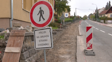 Na ulici Komenského může dojít ke zpomalení provozu