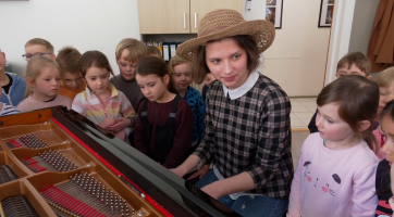 ZUŠ Slovácko pozvala děti na Cestu kolem světa