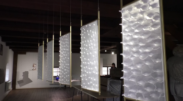 V Sýpce vystavuje zlínský ateliér Design skla