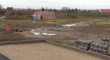 Veselí prodá další tři pozemky na stavbu rodinných domů na Hutníku