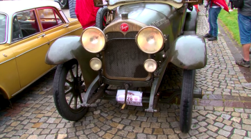 Beskyd rallye Turzovka historických vozidel zavítala na Vsetín