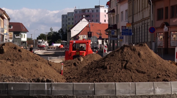 Oprava ulic Rumunská a Lány je v plném proudu