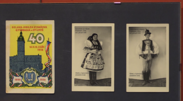 Výstava ukazuje sedm set starých pohlednic