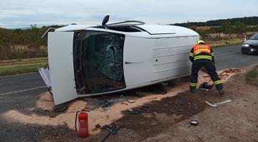 Krušné odpoledne krajských hasičů: tři nehody během 90 minut