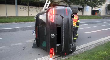 Zlínský kriminalista zadržel ve svém volnu hledaného recidivistu. Ten předtím havaroval a od nehody utekl