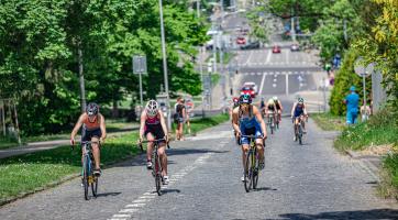Závod triatlonistů o víkendu výrazně omezí dopravu ve Zlíně